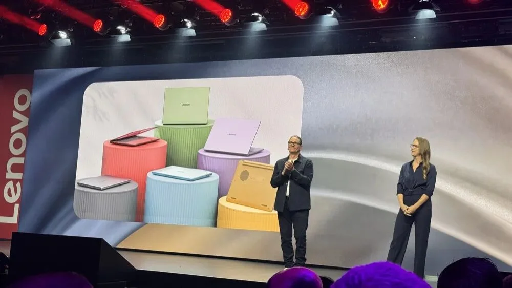 联想AI PC全家桶炸场德国IFA：卷轴屏翻转屏轮番登场，本地跑千亿参数模型